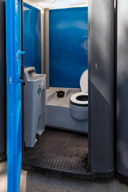 Best Porta potty cleaning services  in Austintown, OH