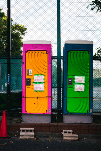 Best Temporary restroom rental  in Austintown, OH